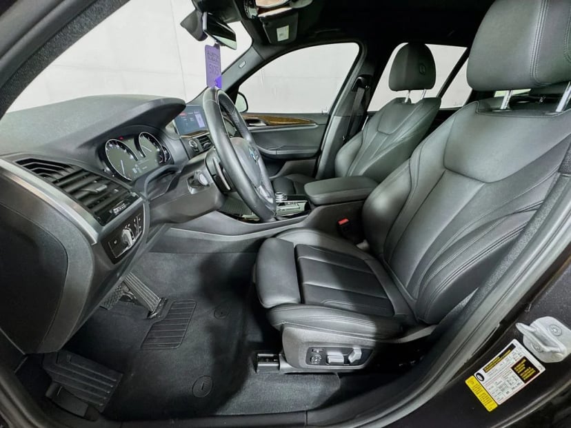 2021 BMW X3 - Image 25