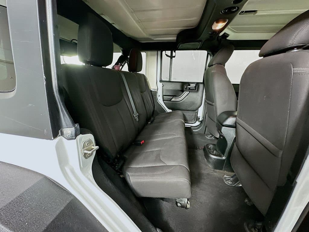 2018 Jeep Wrangler JK - Image 24