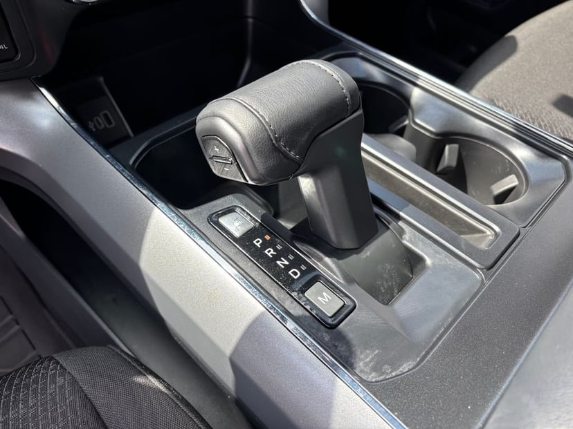 2025 Ford F-150 - Image 18