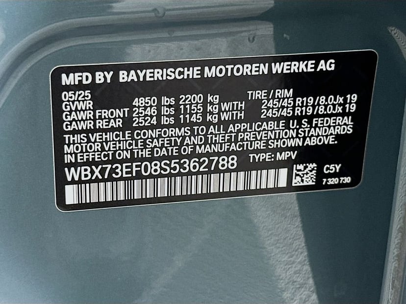 2025 BMW X1 - Image 32