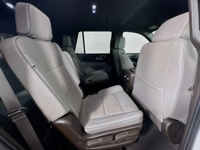 2022 GMC Yukon - Image 35