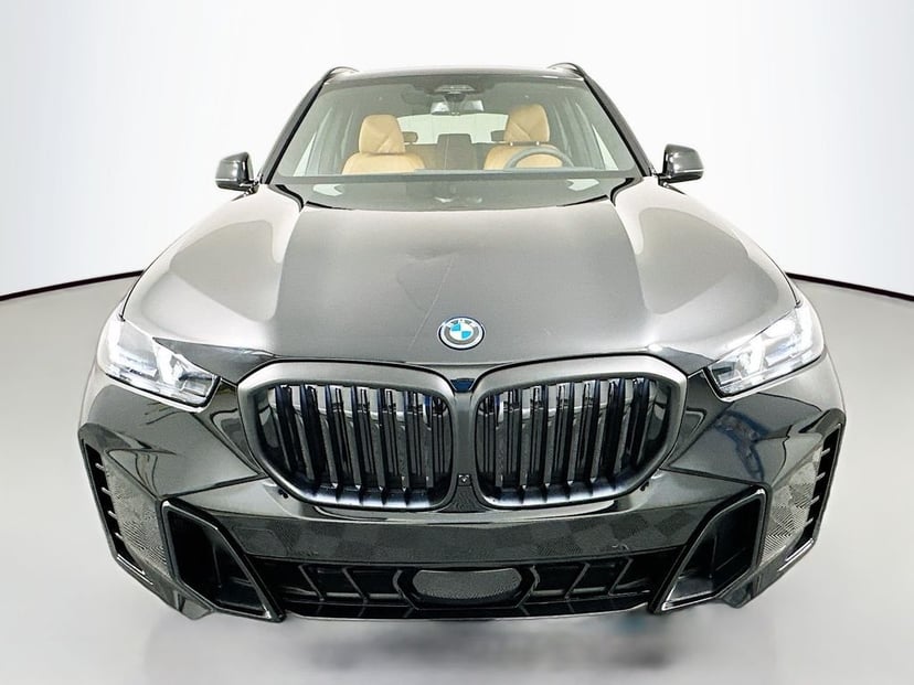 2026 BMW X5 - Image 2
