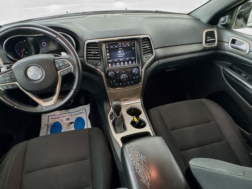 2017 Jeep Grand Cherokee - Image 26