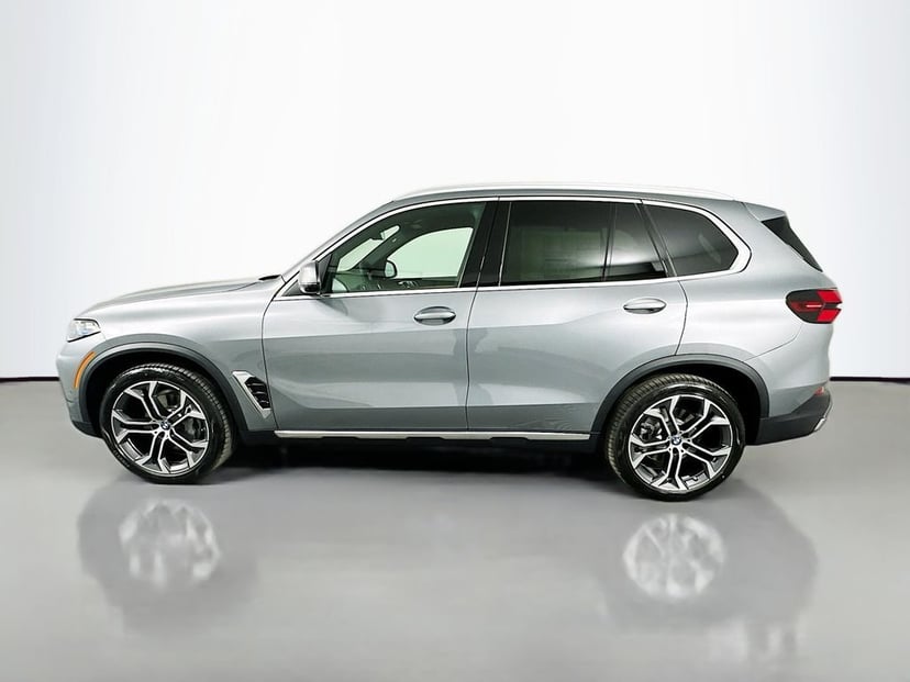 2026 BMW X5 - Image 8