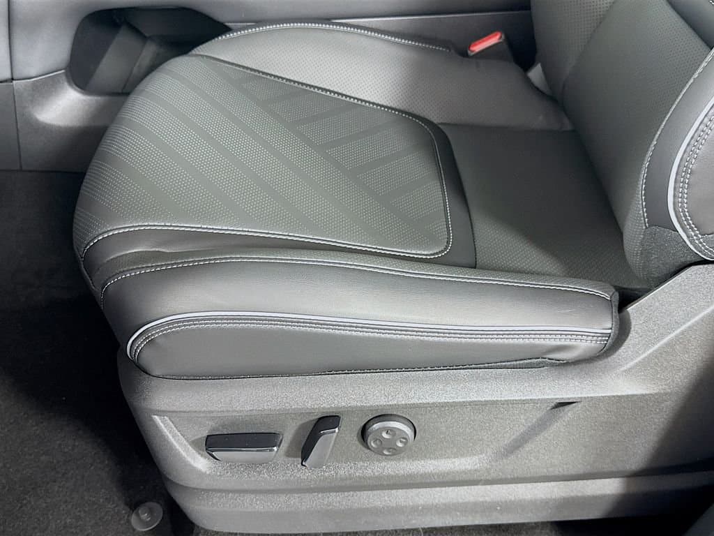 2026 INFINITI QX80 - Image 24