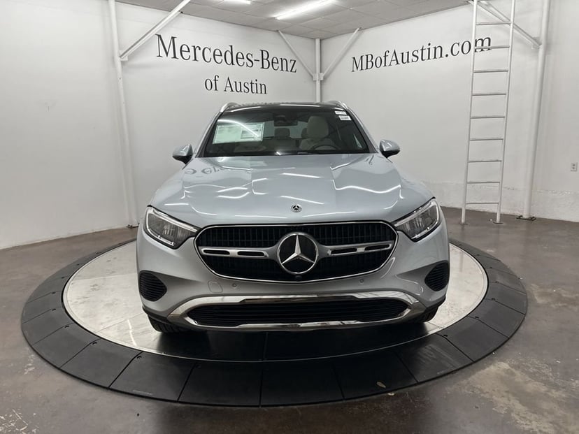 2026 Mercedes-Benz GLC - Image 2