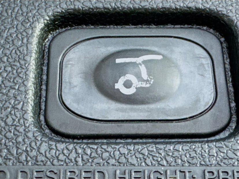 2016 Ford Explorer - Image 33