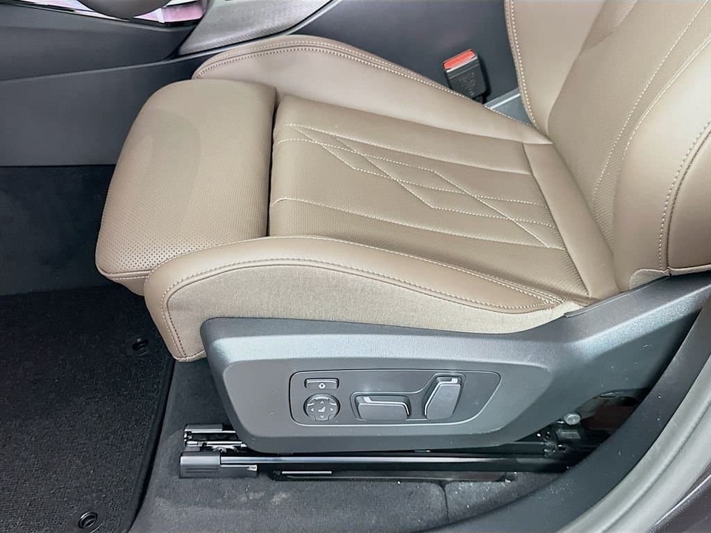 2026 BMW X3 - Image 21