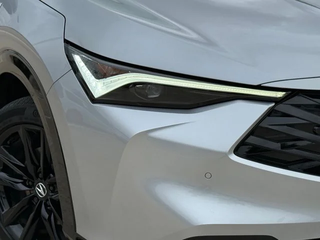2025 Acura ADX - Image 3