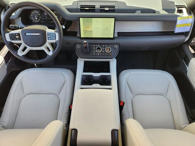 2025 Land Rover Defender 130 - Image 19
