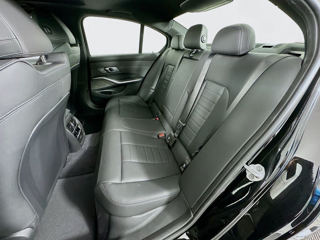 2026 BMW 3 Series - Image 17