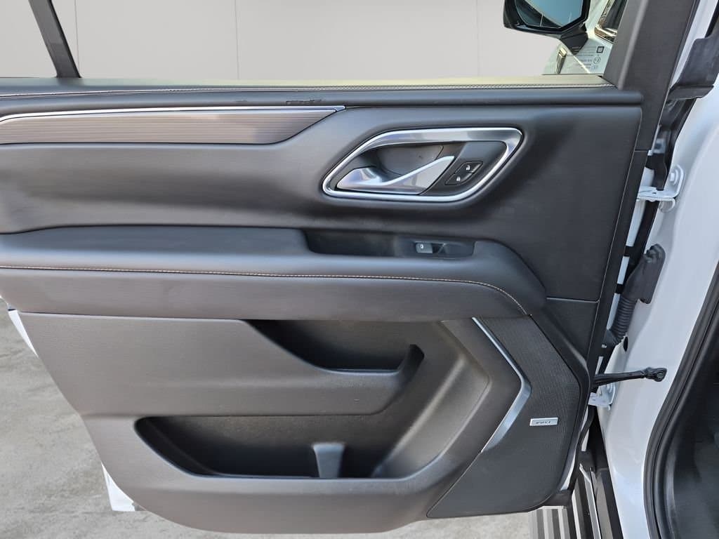 2024 GMC Yukon XL - Image 17