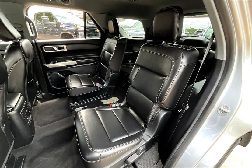 2022 Ford Explorer - Image 20