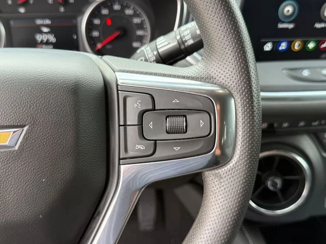 2025 Chevrolet Blazer - Image 19