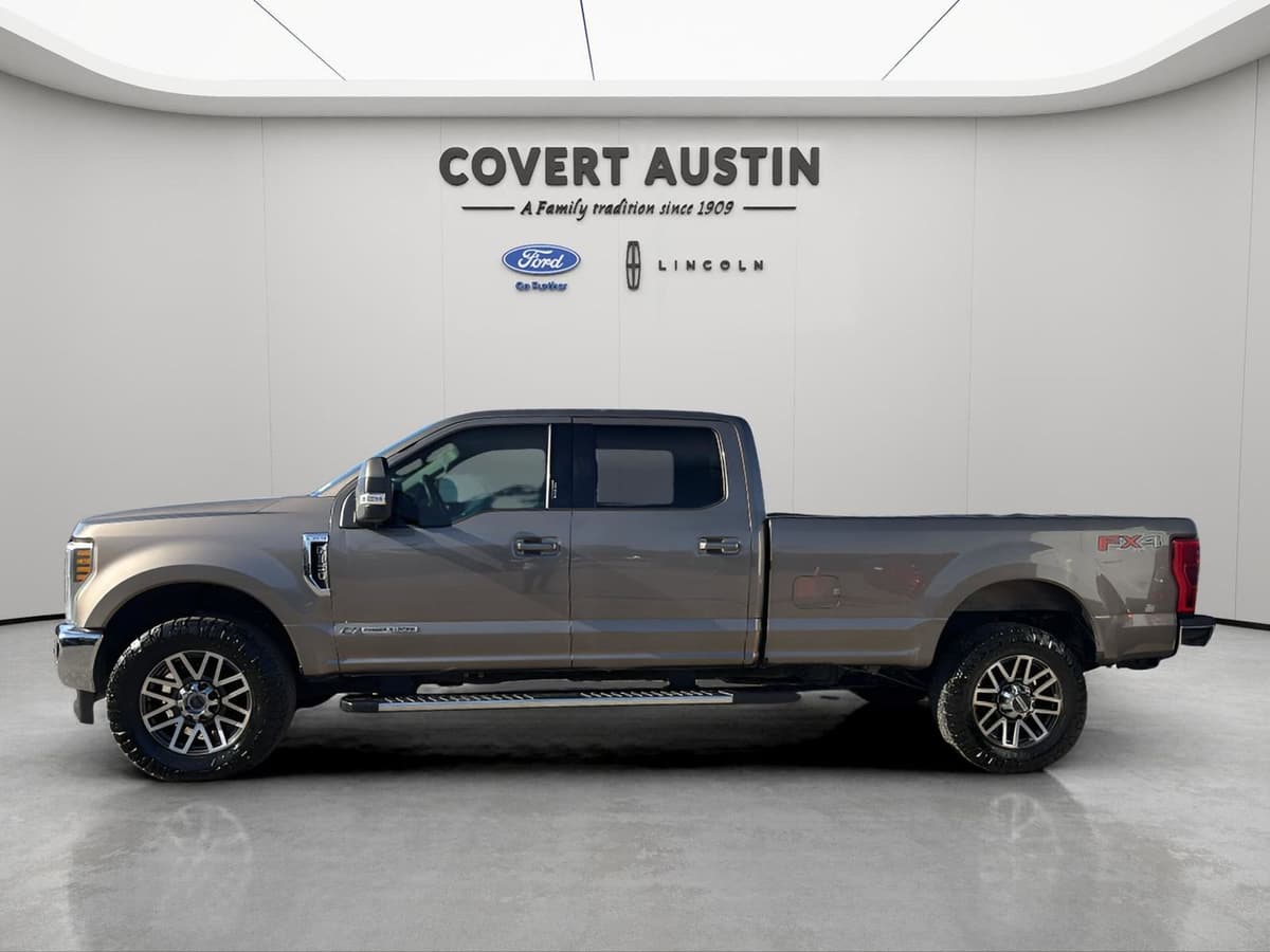 2018 Ford F-350SD - Image 2