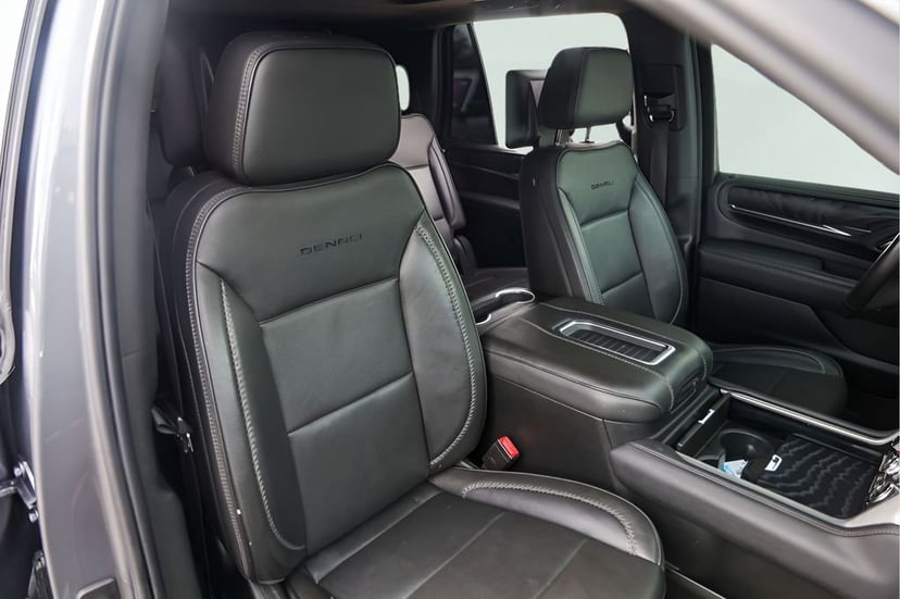 2021 GMC Yukon - Image 36