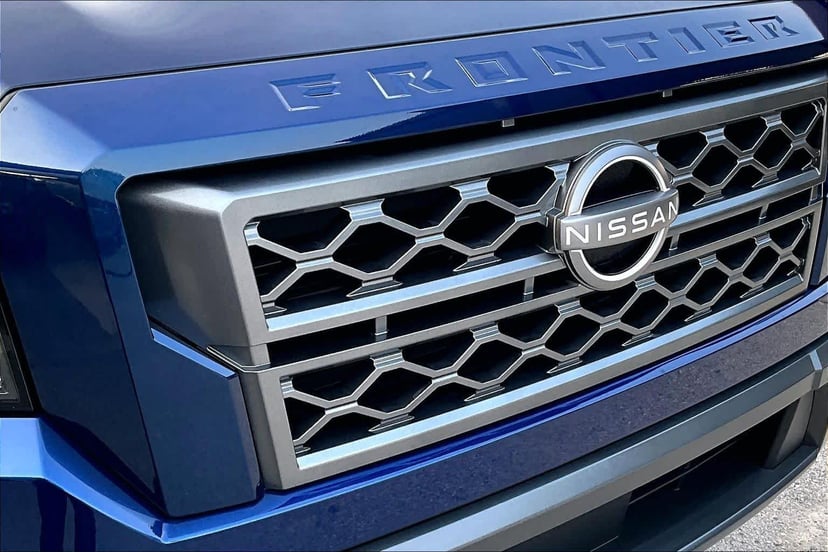 2023 Nissan Frontier - Image 29