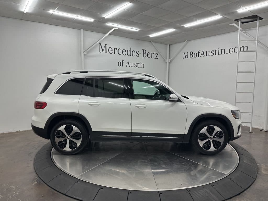 2026 MERCEDES-BENZ GLB - Image 9