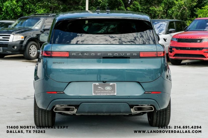 2026 Land Rover Range Rover Sport - Image 11