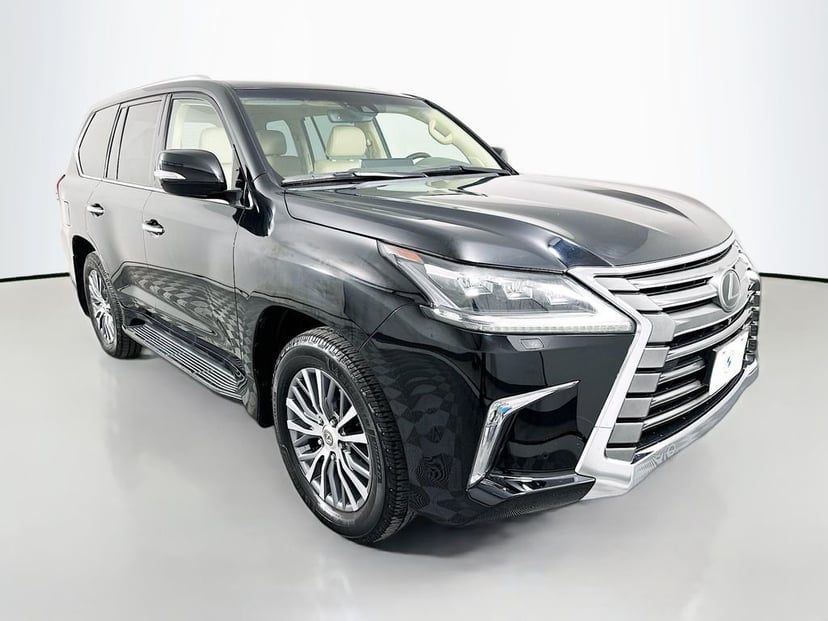 2018 Lexus LX - Image 3