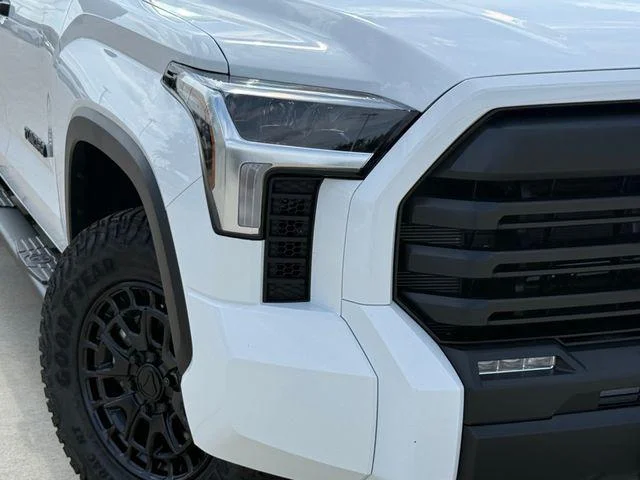2026 Toyota Tundra - Image 31