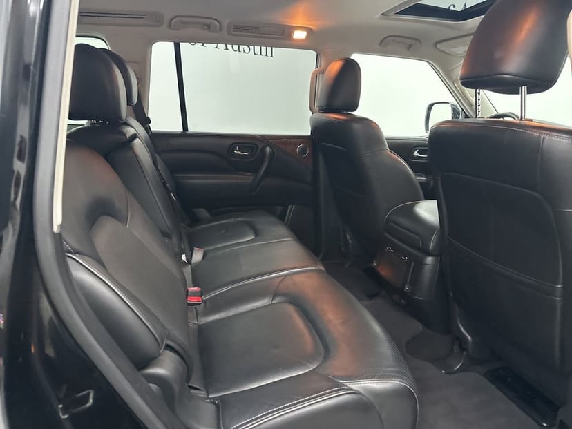 2018 INFINITI QX80 - Image 23
