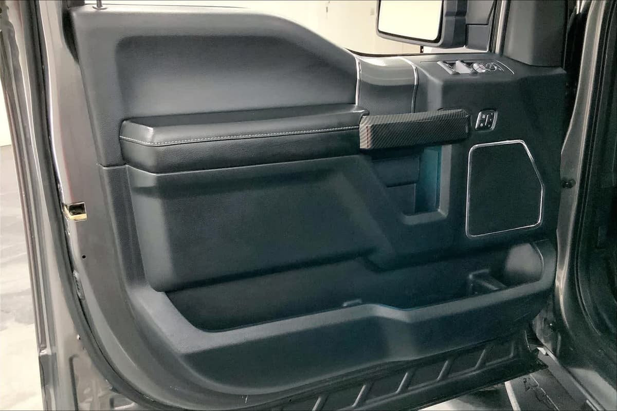 2016 Ford F-150 - Image 18