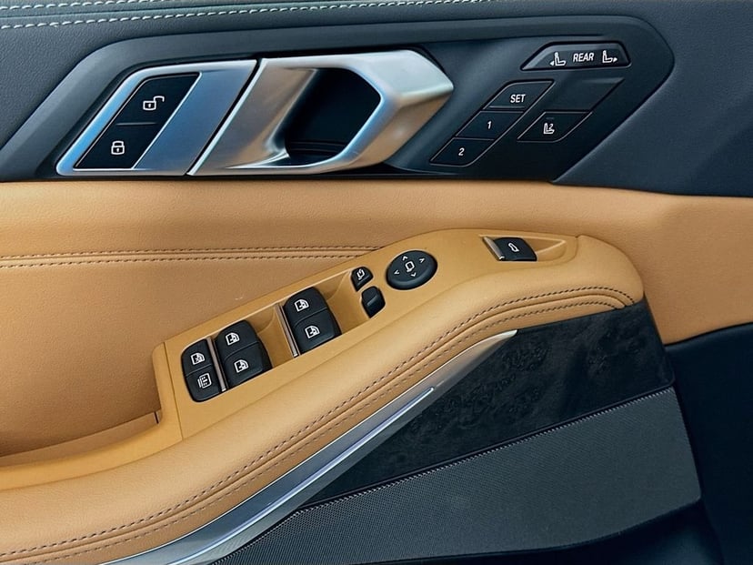 2026 BMW X7 - Image 20