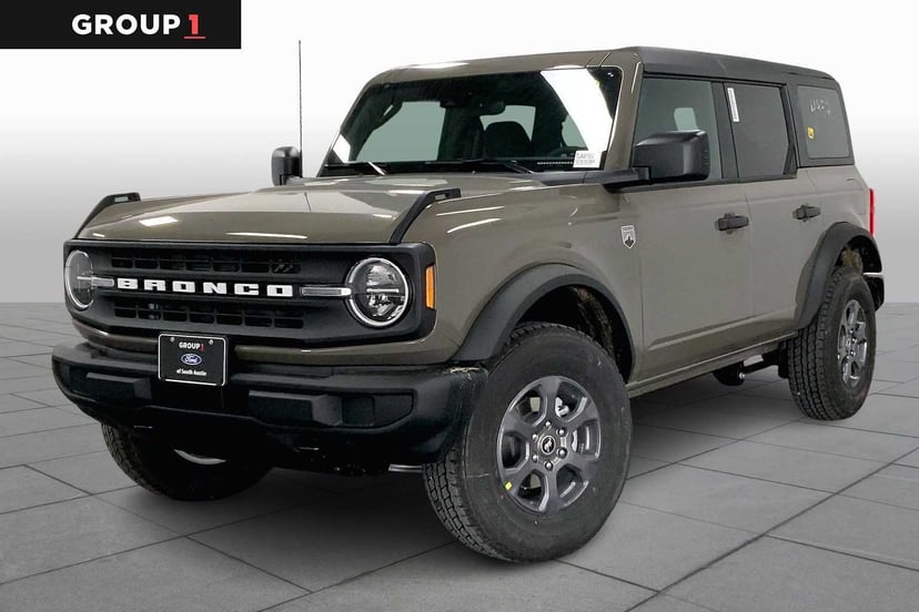 2026 Ford Bronco - Image 1