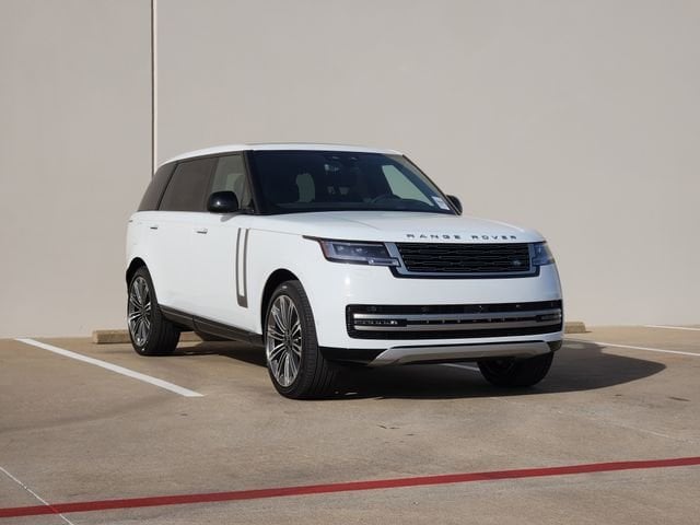2026 Land Rover Range Rover - Image 2
