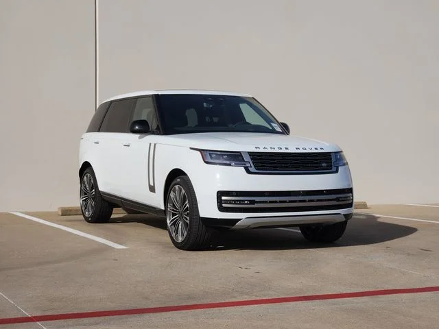 2026 Land Rover Range Rover - Image 2