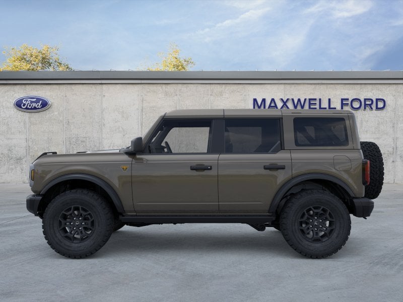 2026 Ford Bronco - Image 16