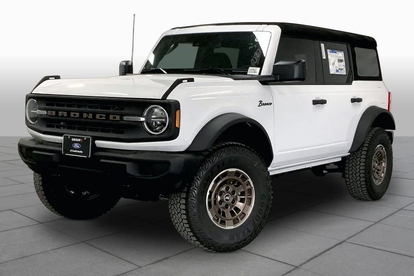 2026 Ford Bronco - Image 22