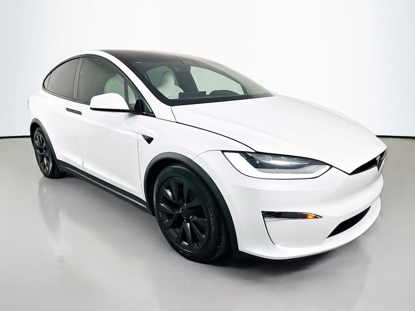 2022 Tesla Model X - Image 1