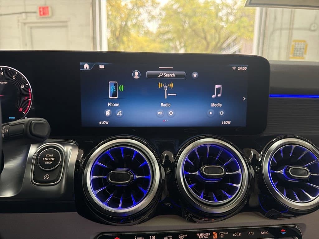 2026 MERCEDES-BENZ GLB - Image 70