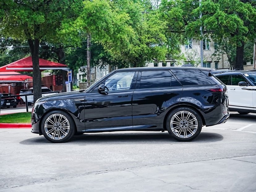 2026 Land Rover Range Rover Sport - Image 1