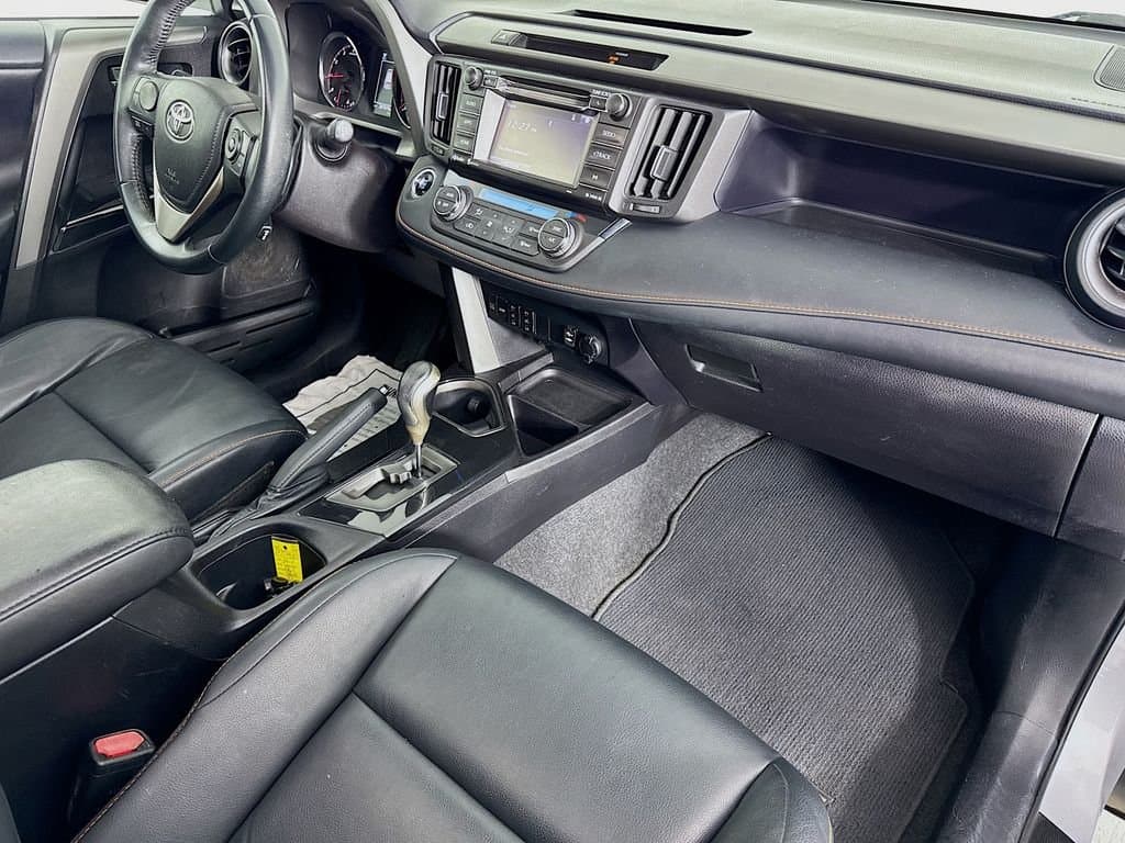 2016 TOYOTA RAV4 - Image 38