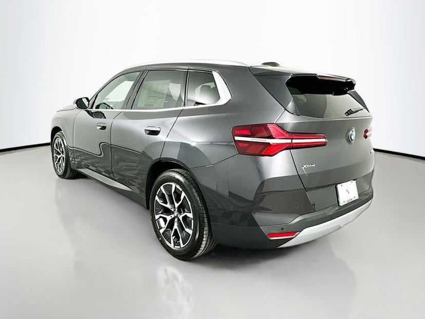 2026 BMW X3 - Image 7