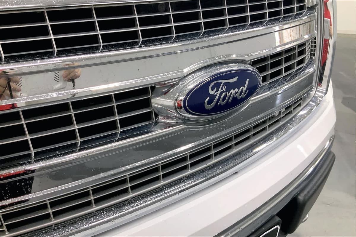 2013 Ford F-150 - Image 26