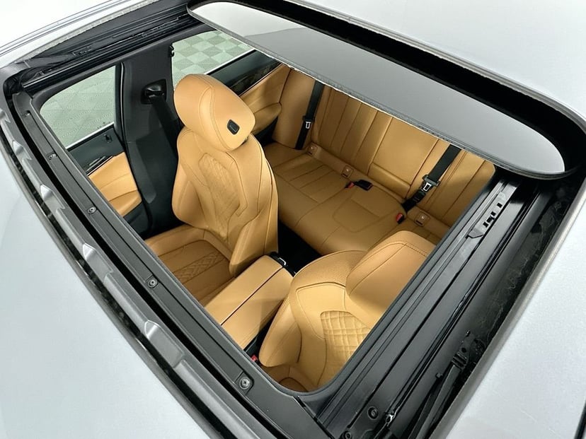 2023 BMW 5 Series - Image 22