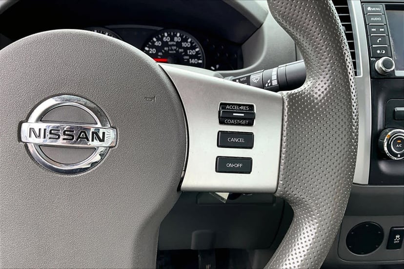 2019 Nissan Frontier - Image 25