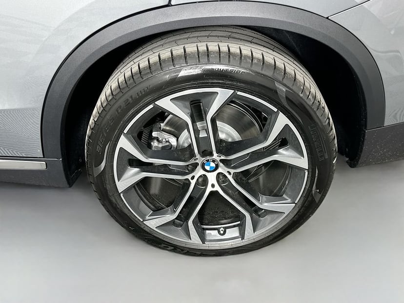 2026 BMW X5 - Image 23