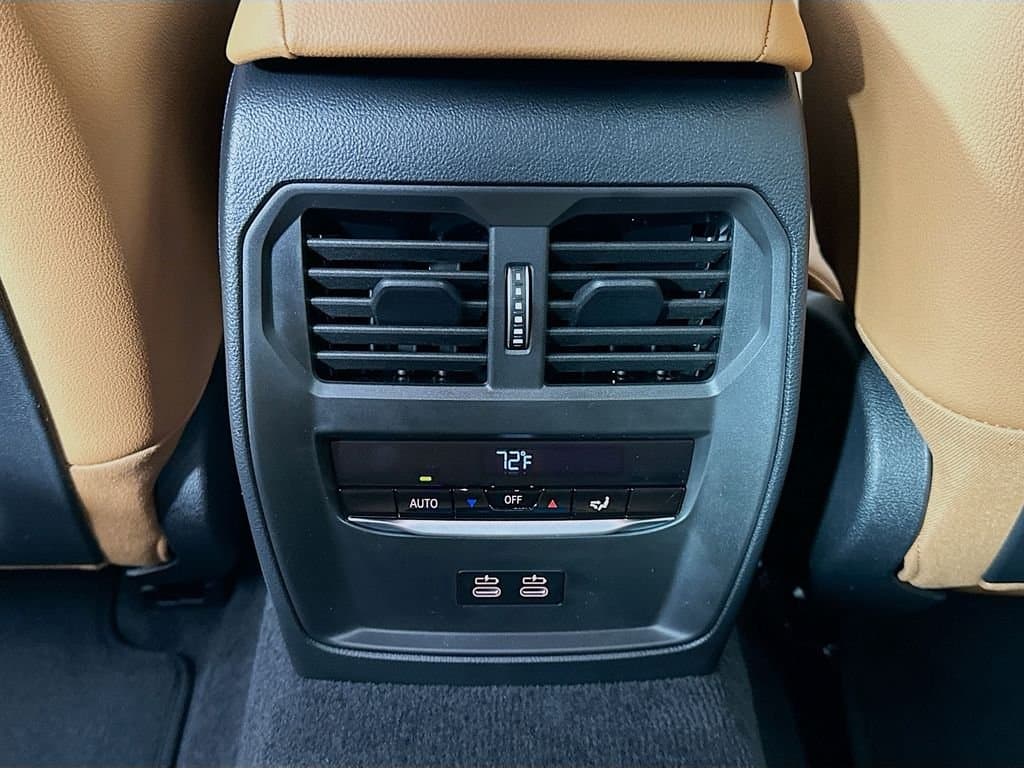 2026 BMW 4 Series - Image 18