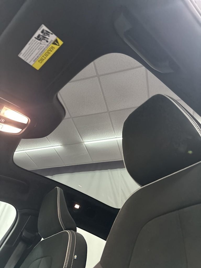 2022 Volvo C40 Recharge Pure Electric - Image 17