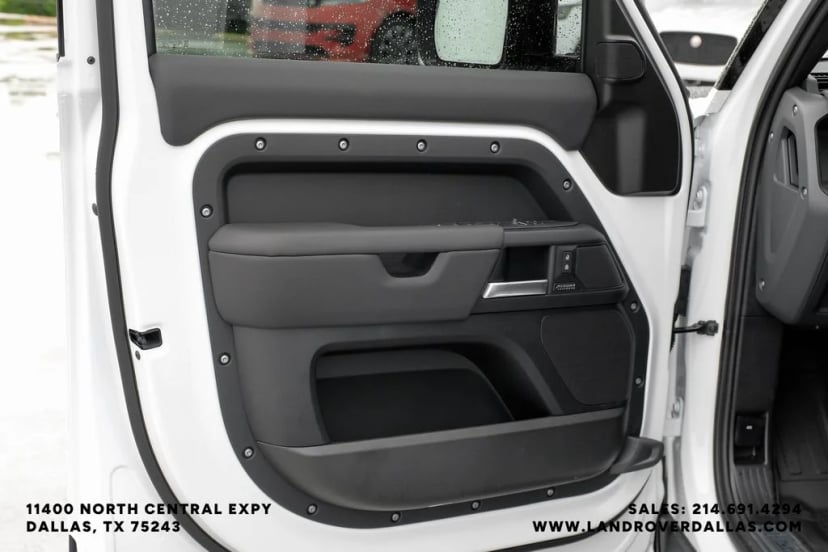 2026 Land Rover Defender 110 - Image 45