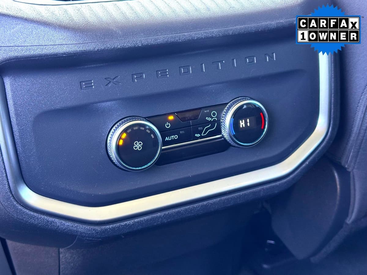 2025 Ford Expedition Max - Image 21