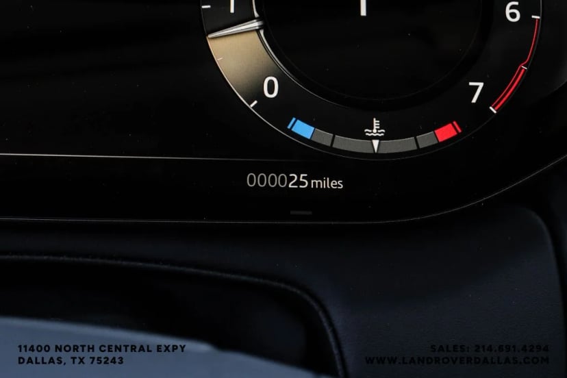 2026 Land Rover Range Rover - Image 21