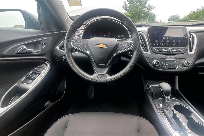 2024 Chevrolet Malibu - Image 6