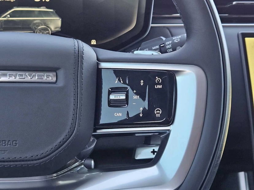 2026 LAND ROVER Range Rover - Image 28