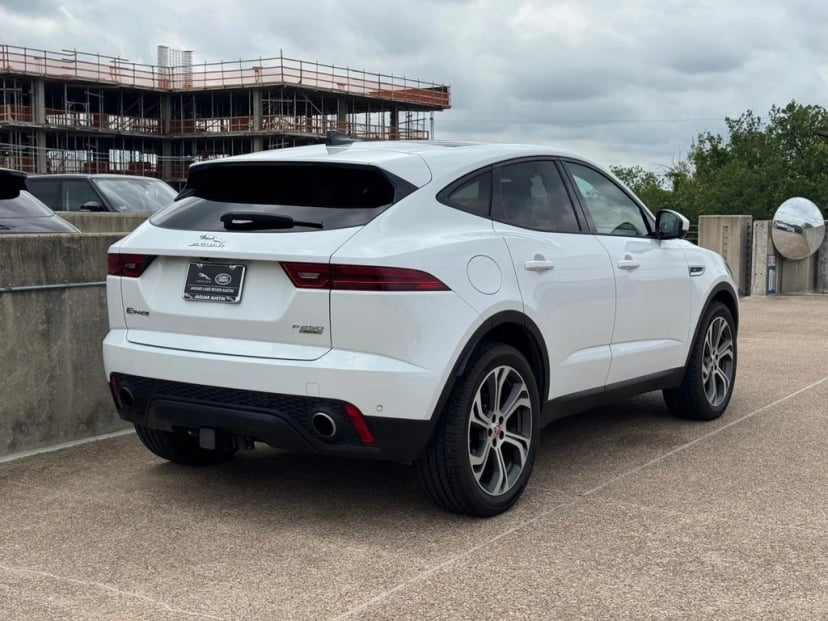2020 Jaguar E-PACE - Image 9